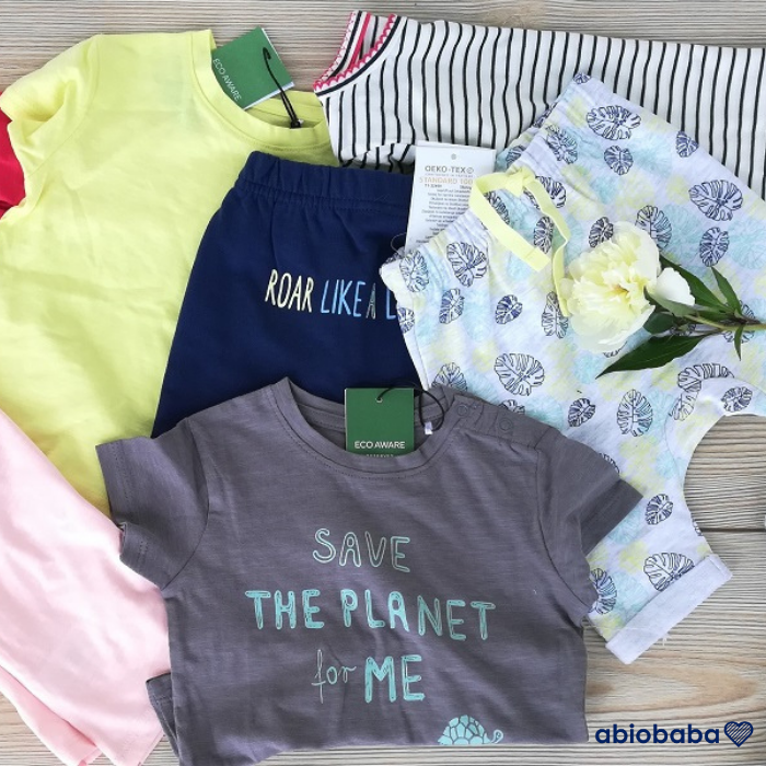 Kedvezményes babaruhák és kiegészítők